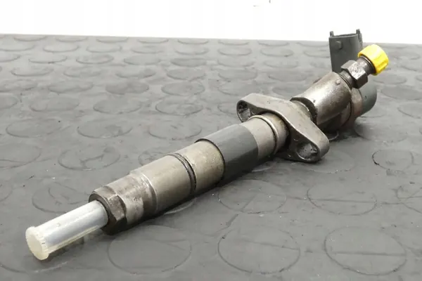 Inyector Renault Master 2.2 DCI OE 0445110102 image 3