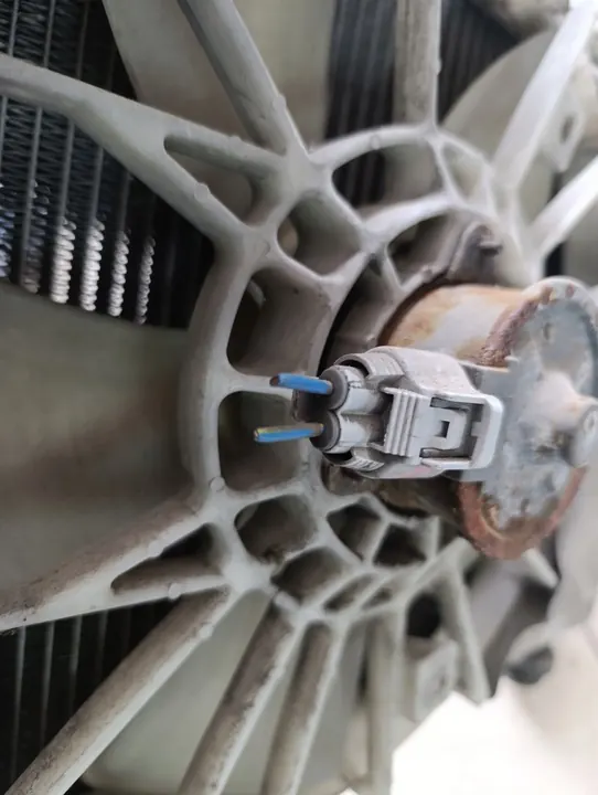 Kylsystem Toyota Yaris 16711-0J010 image 8