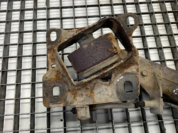 Rechter achterstuurknokkel OEM 1J0505228F image 4