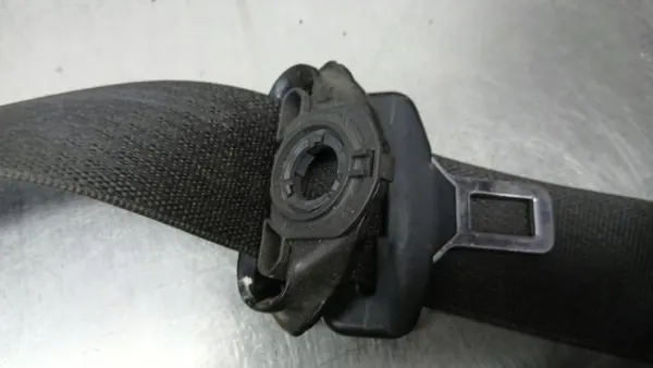 Cinto de segurança dianteiro esquerdo OEM 13290230 Opel Corsa D image 5