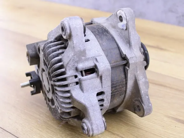 DIESEL-VAIHTOEHTO MERCEDES VITO W447 1.6 CDI A0009064022 image 4