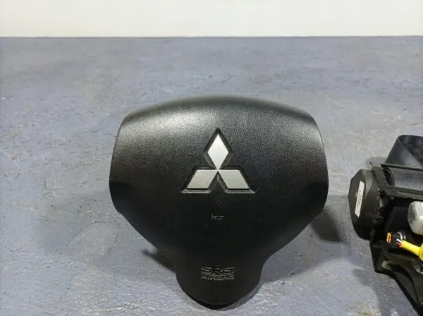 Mitsubishi OE Lochow-325584- Armaturenbrettkonsole image 8