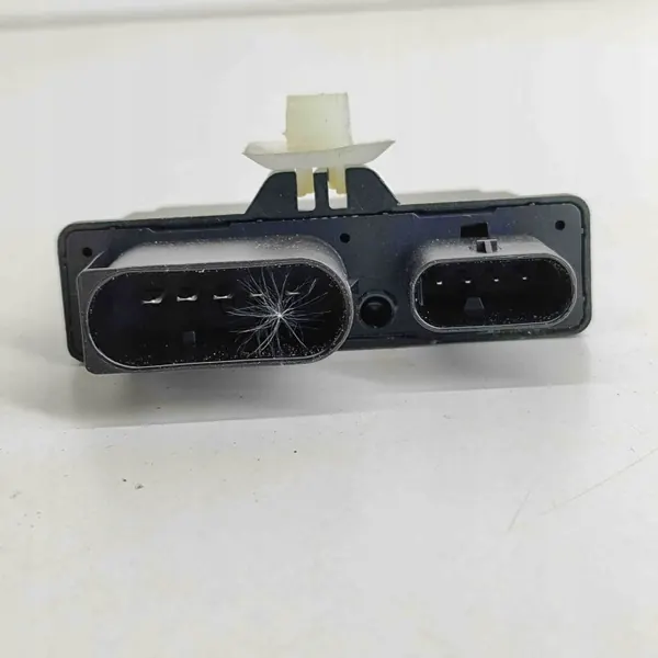 AdBlue-moduuli OEM 0444050203 VW Passat B8 2.0L image 6