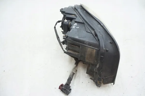 Volvo XC90 I LIFT Vasemman Puolen Ajovalot 30784151 image 4