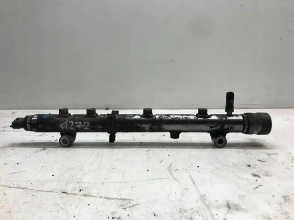 Distribuidor de combustible OEM 0445224055 Peugeot Boxer image 2