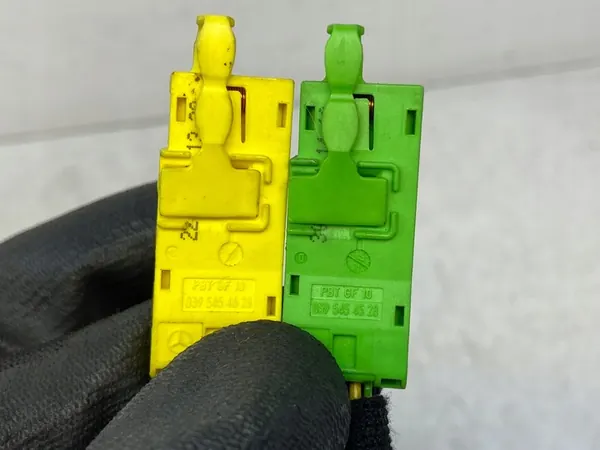 MERCEDES Styrrkänslig Sensorband A0025421918 image 6