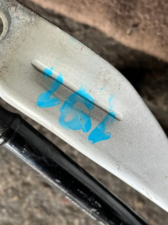 HYUNDAI SANTA FE IV Bisagra del Capó Izquierda 81161-S1000 image 6