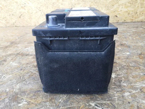 Batterie Jeep Renegade 12V 760A OEM 52102538 image 8