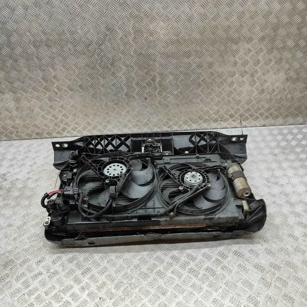 Peças de refrigeração VW Beetle Cabrio 1.6L 2005 1C0121207C image 3