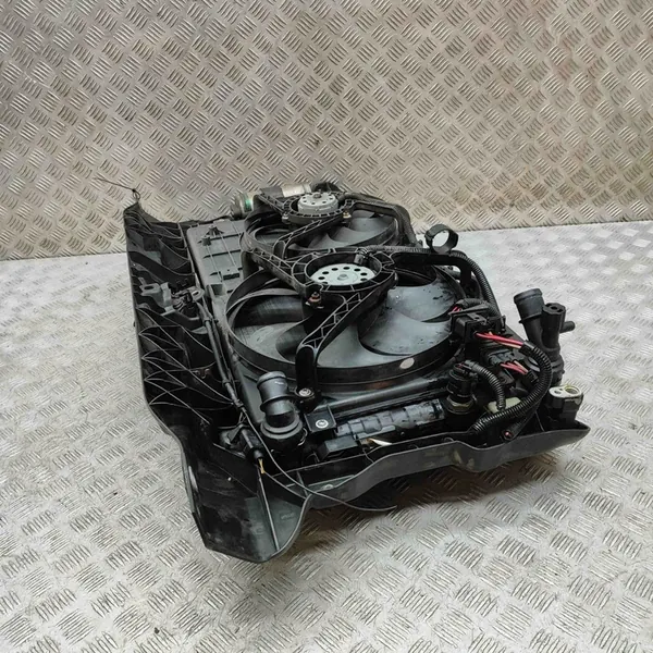 Peças de refrigeração VW Beetle Cabrio 1.6L 2005 1C0121207C image 4