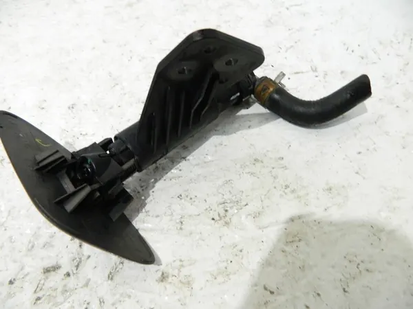 Buse de laveuse droite Kia Sportage IV 16-21 OEM image 3