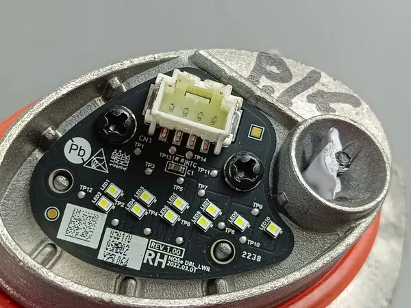 Parte do farol KIA Sportage 2023 R292151060 image 4