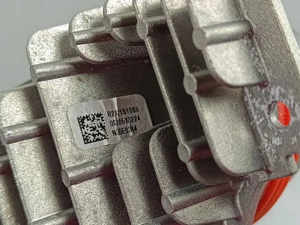 Parte do farol KIA Sportage 2023 R292151060 image 5