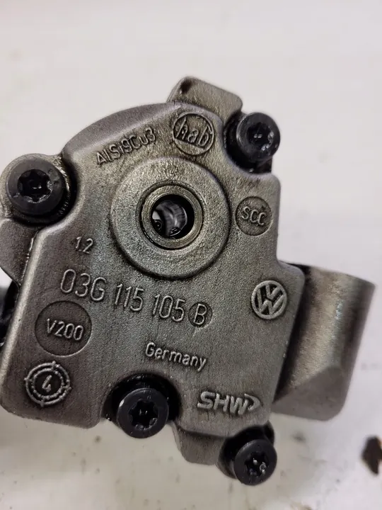 Olje pump Audi VW Seat Skoda 2.0 TDI image 5