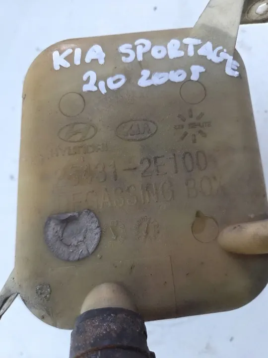 Ausgleichsbehälter Kia OE OEM 25431-2E100 Gebraucht image 4
