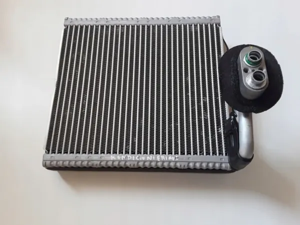 Hyundai Ioniq airco verdamper OEM MKY12589 - Gebruikt image 2