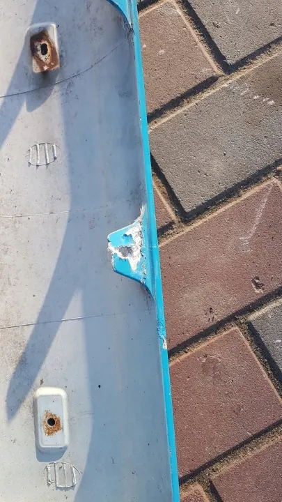 Spoiler d'angle de cabine DAF côté droit - Pièce OEM image 3