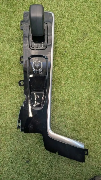 Pomo de mudanças Volvo XC60 II 2017- OEM P32335745 image 2