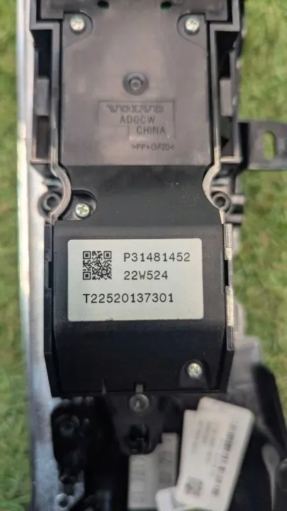 Pomo de mudanças Volvo XC60 II 2017- OEM P32335745 image 6
