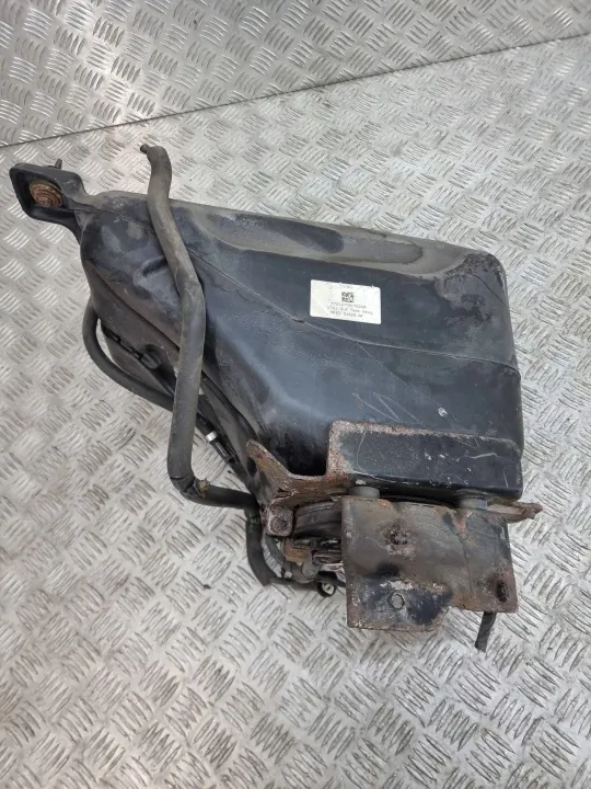 Tanque AdBlue Jaguar OE HK83-5J228-AF - Usado image 5