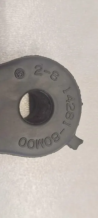 Suzuki Swift MK9 Pakoputken Kiinnike OEM 14281-57L00 image 8