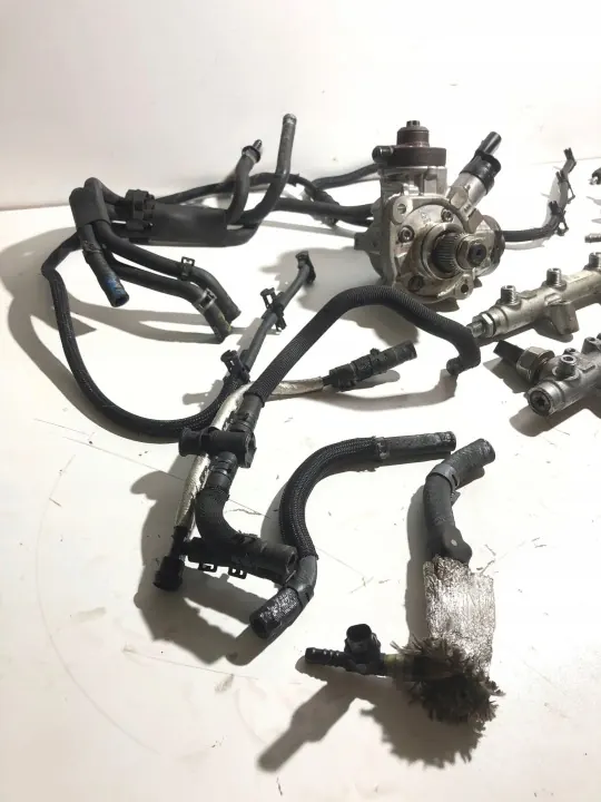 Kit inyección Audi A7 S7 OEM 059130277CD image 9