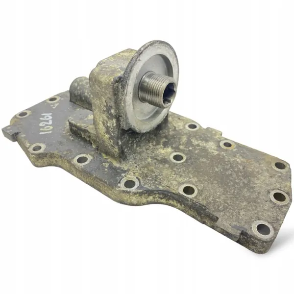 Oliefilterbeugel Iveco OEM 4898661 - Gebruikt image 2