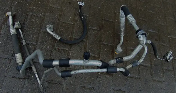 Ilmastointijohdot VW Golf 5 1.4 16V image 3