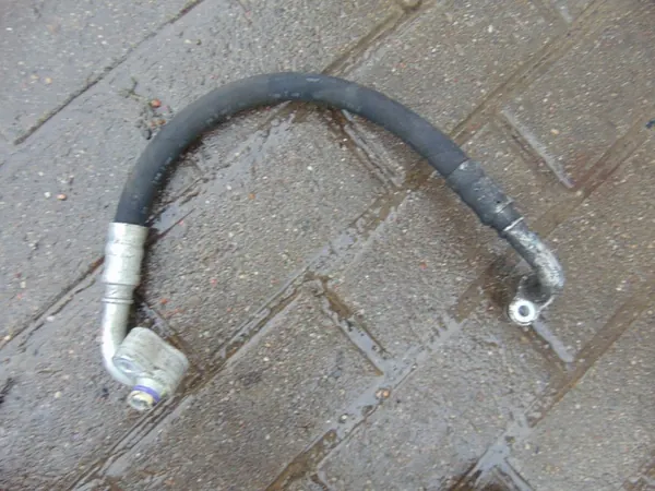 Ilmastointijohdot VW Golf 5 1.4 16V image 6