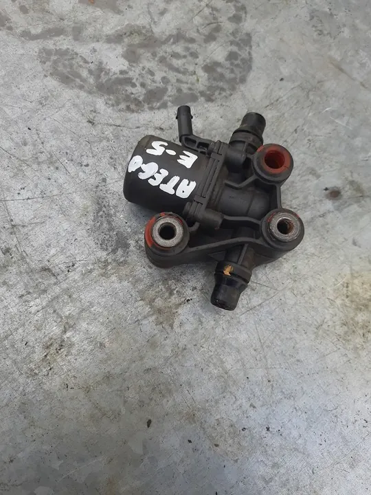 Vanne de Chauffage AdBlue Mercedes Atego Axor OM906 image 3