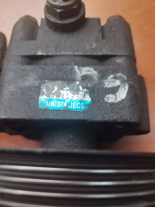 Servostyrningspump Mitsubishi Galant VIII image 4