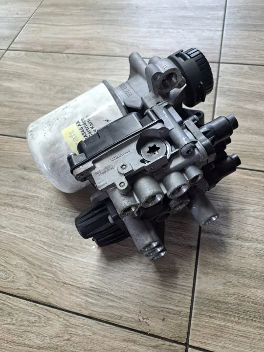 Válvula secadora de aire Wabco para Ford F-MAX 500 Cargo Euro 6 image 7