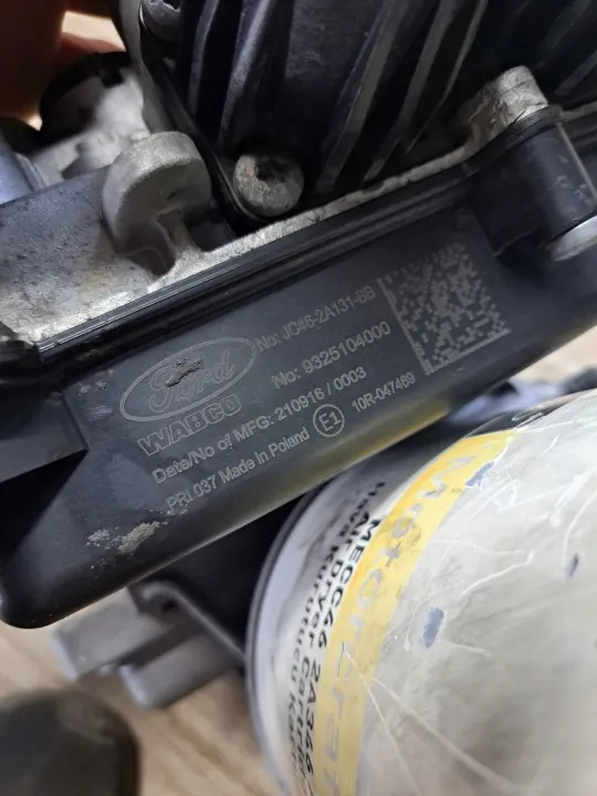 Válvula secadora de aire Wabco para Ford F-MAX 500 Cargo Euro 6 image 8