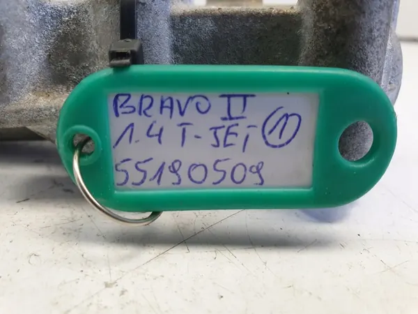 Fiat Bravo II 1.4 T-JET VVT Valve 55190509 image 2