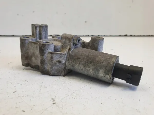 Fiat Bravo II 1.4 T-JET VVT Valve 55190509 image 3