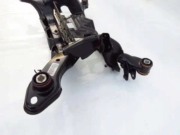 OEM 31302793 Hinterachsschwinge für Volvo S60 II image 7