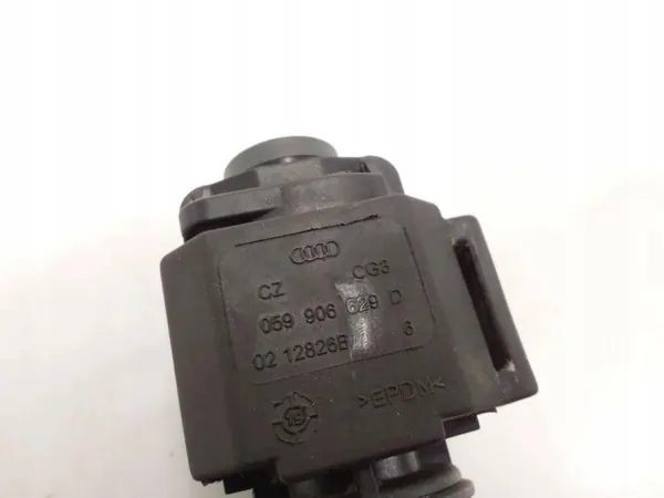 Válvula Solenoide Porsche OE 06M906609 - Usado image 6