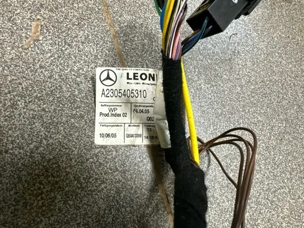 Mercedes-Benz SL R230 takaluukun johdotus OEM 100605 image 6