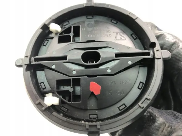 Filtro de ar usado OEM 2641167 para VW Passat B7 image 4