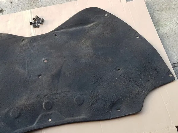 Motorhaubenisolierung + Clips / SEAT LEON II 2005-2012 - OEM image 10