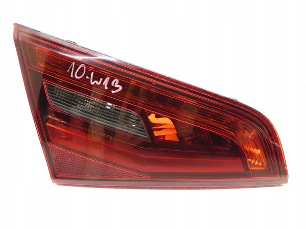 Luz trasera izquierda para Audi A3 8V 5D image 2