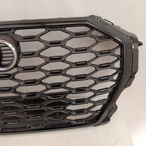 Grille Audi Q3 Sportback OEM 83F853651 - Occasion image 4