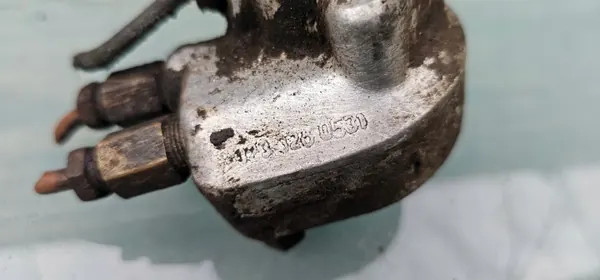 Mercedes bakfjädringsregulator OEM R1233280531 image 4