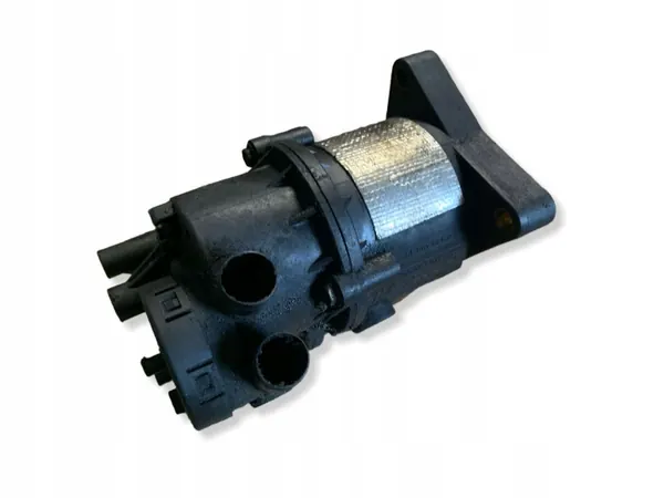 Begagnad BMW Oljeseparator OEM 2248284 7 E38 image 6