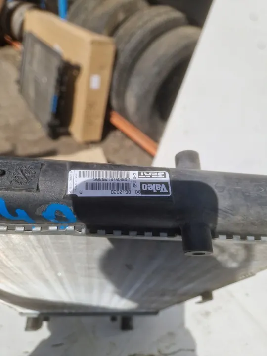 Radiador de agua VW POLO III 6K0121253AS image 8