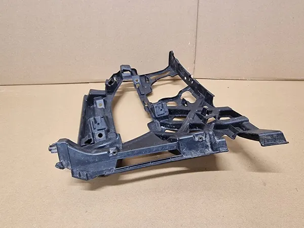 VW GOLF VII Suporte de Para-choque Dianteiro Direito OEM 5G0807724F image 4