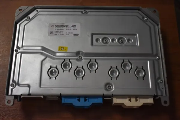 Burmester Förstärkare OEM A2239002931 5555 för Mercedes image 3