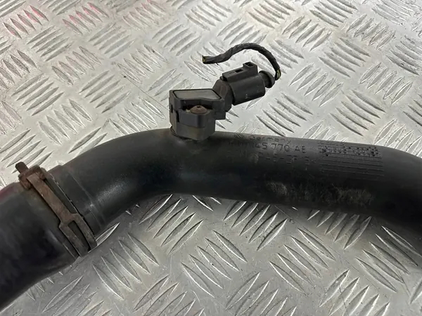 VW POLO IV 1.4 TDI Tubería de Admisión 6Q0145838N image 3