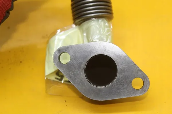 EGR Pipe VW Transporter T5 1.9 TDI 038131521BD image 7