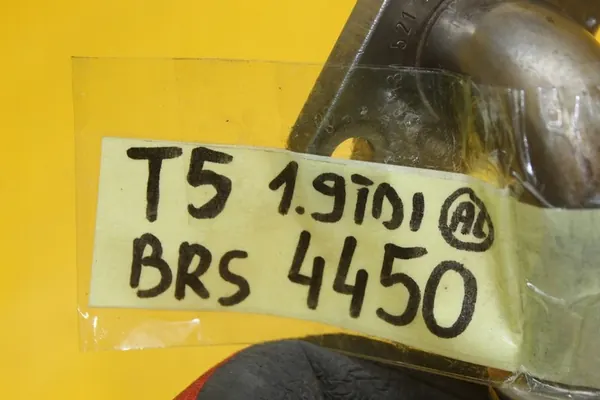 EGR Pipe VW Transporter T5 1.9 TDI 038131521BD image 9